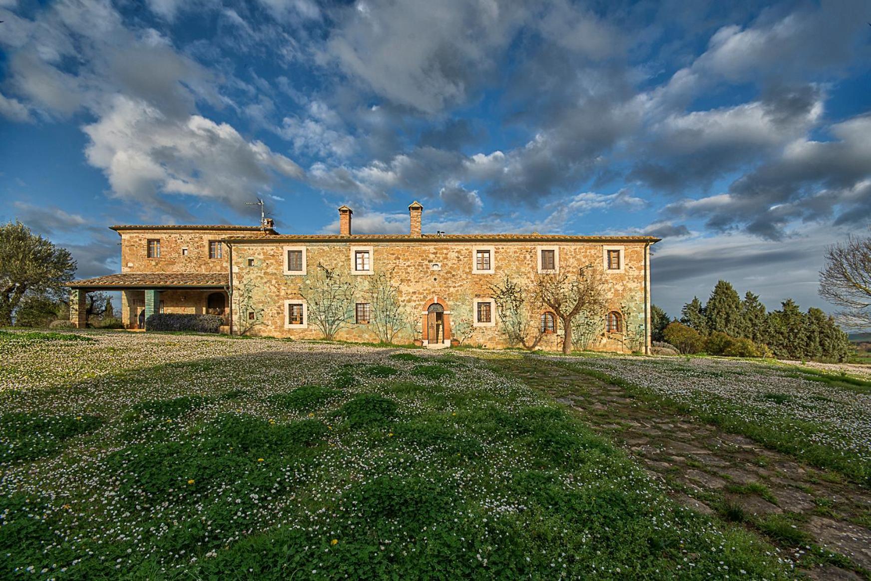 Agriturismo Le Sorbelle D'Orcia Con Piscina Pienza Extérieur photo