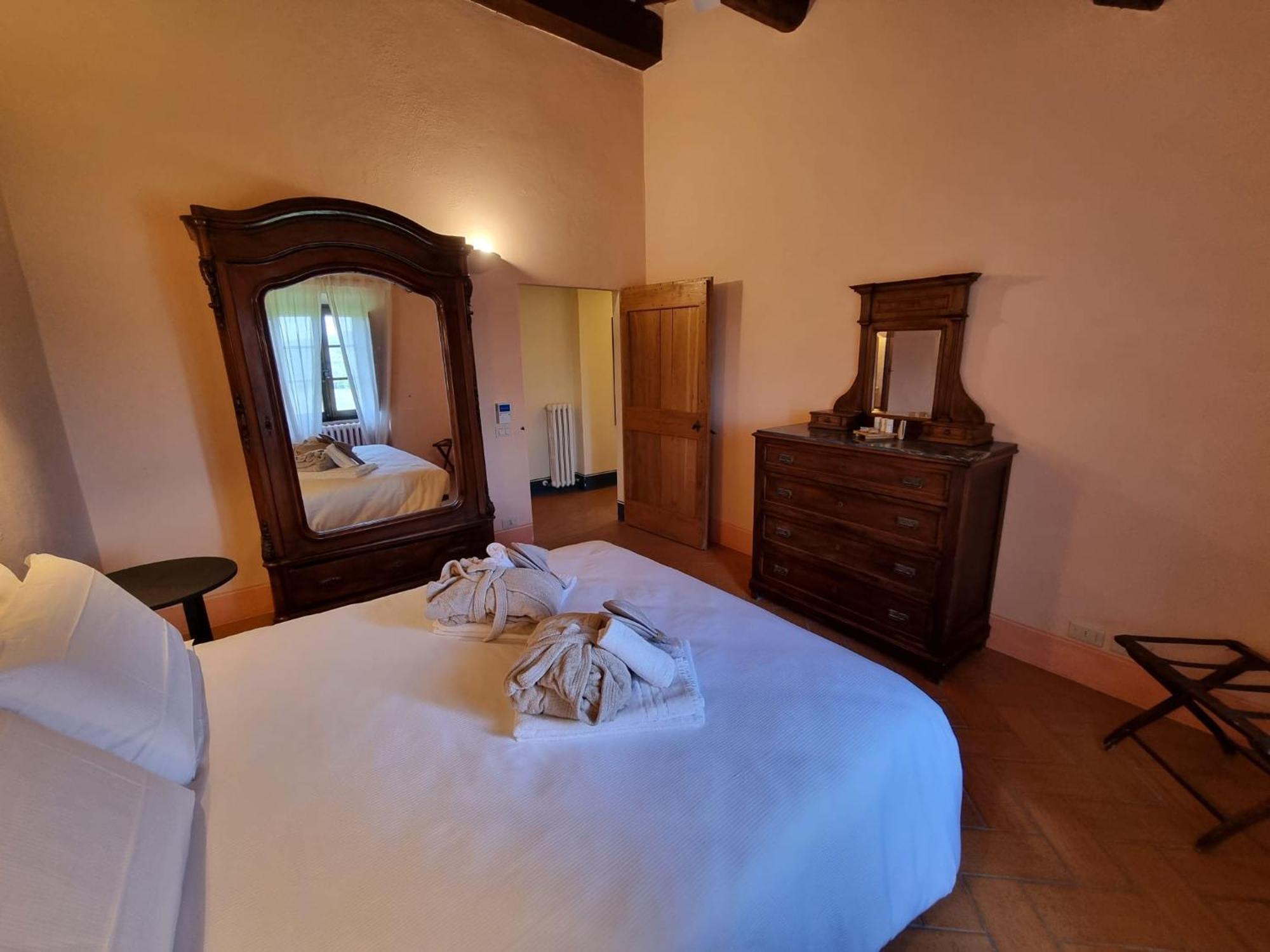 Agriturismo Le Sorbelle D'Orcia Con Piscina Pienza Extérieur photo
