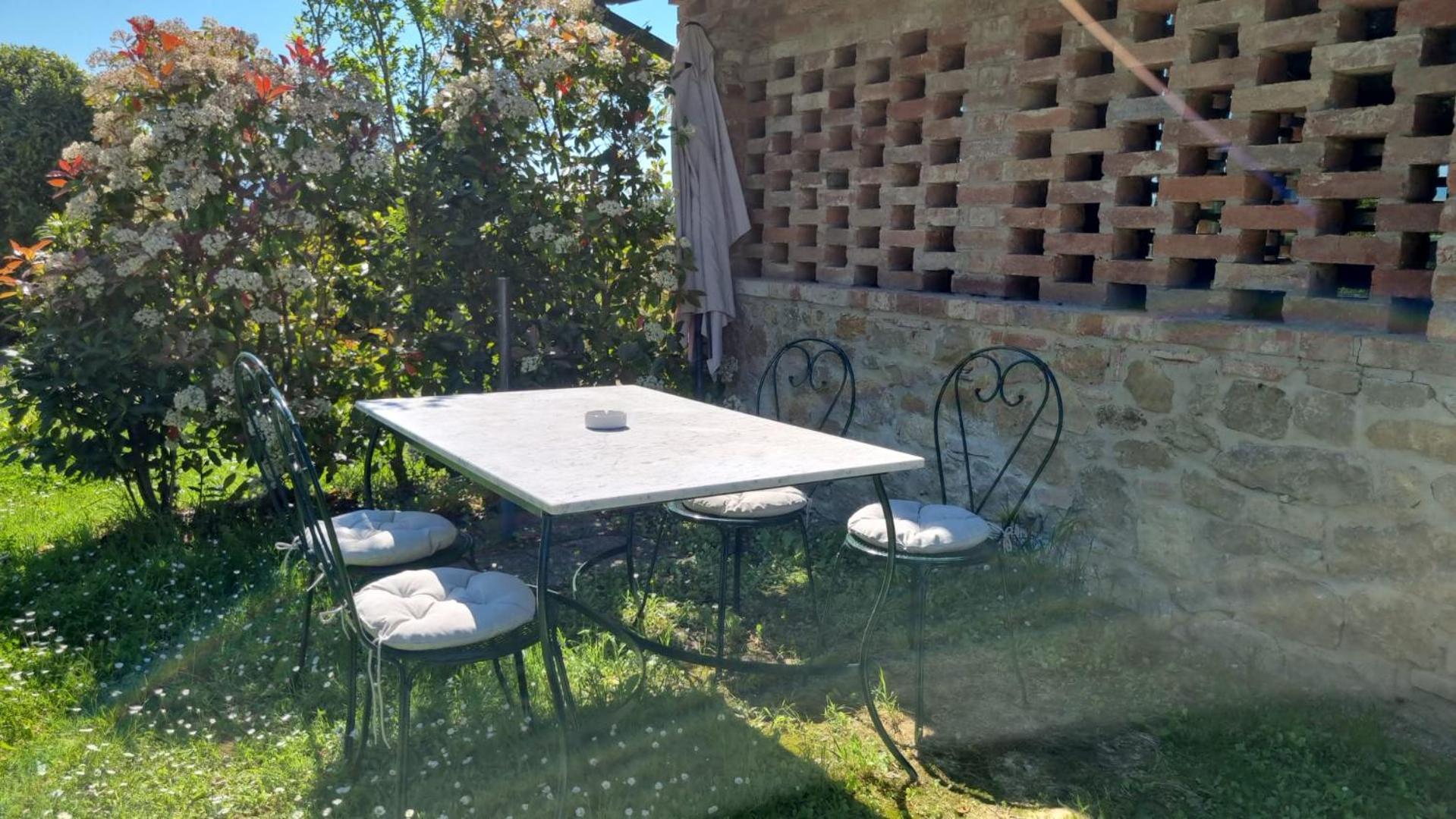 Agriturismo Le Sorbelle D'Orcia Con Piscina Pienza Extérieur photo