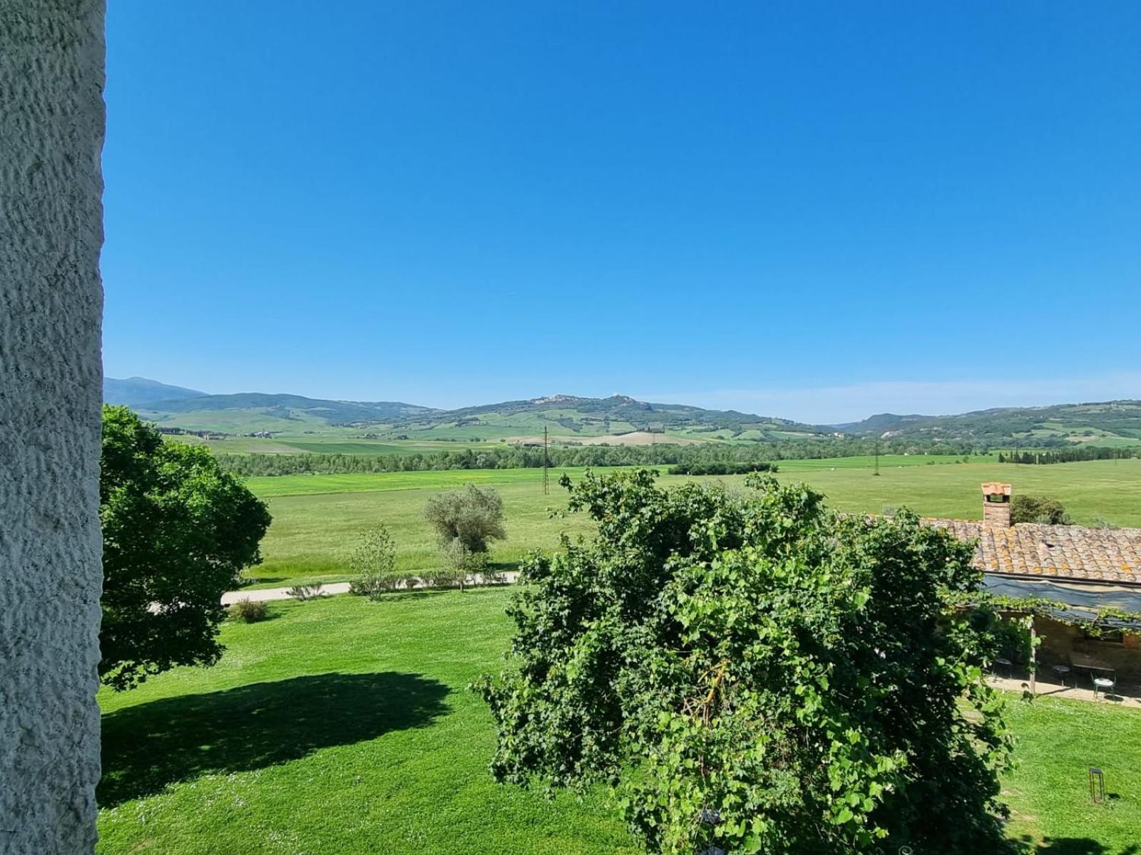 Agriturismo Le Sorbelle D'Orcia Con Piscina Pienza Extérieur photo